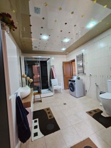 Mərdəkanda geniş torpaq sahəsi olan villa satılır, -15