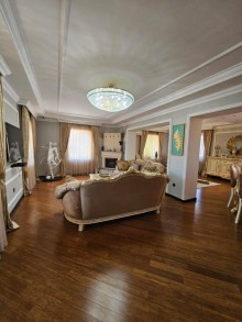 Mərdəkanda geniş torpaq sahəsi olan villa satılır, -17