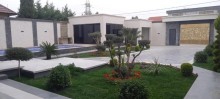 Şüvəlan qəsəbəsi, Gülçülük ərazisində 2 mərtəbəli Bağ Evi, -2