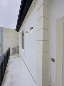 Şüvəlan qəsəbəsi, villalar olan məhəllədə  ev satılır, -8