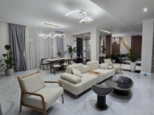 Sale Villa cottage in A modern 3-story villa with a total area of 500 m², -5