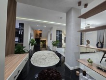Sale Villa cottage in A modern 3-story villa with a total area of 500 m², -9