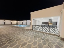 Şüvəlanda villalar olan məhəllədə yeni ev satılır, -9