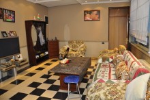 A villa is for sale in the "Millionaires' District" in Ganjlik, -10