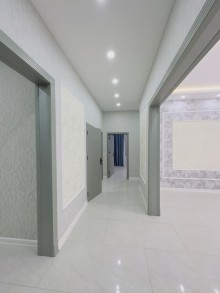 A modern house is for sale in the Mayak cottages of Şüvəlan, Baku, -16