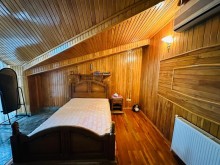 Şüvəlanda 24 sot torpaq sahəsində inşa edilmiş 2 mərtəbəli villa satılır, -7