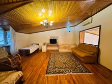 Şüvəlanda 24 sot torpaq sahəsində inşa edilmiş 2 mərtəbəli villa satılır, -8