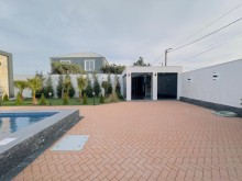 A one-story 4-room new villa is for sale in Baku on the Shüvelan Seaside Road, -4