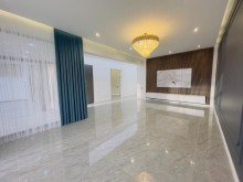 A one-story 4-room new villa is for sale in Baku on the Shüvelan Seaside Road, -7