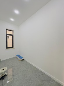 A one-story 4-room new villa is for sale in Baku on the Shüvelan Seaside Road, -13
