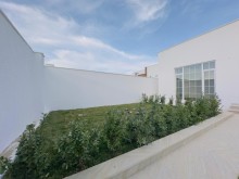 Şüvəlanda münasib qiymətə 1 mərtəbəli 3 otaqlı həyət evi satılır, -2