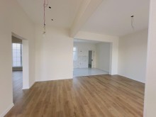 Şüvəlanda münasib qiymətə 1 mərtəbəli 3 otaqlı həyət evi satılır, -7