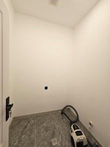A modern 4-room villa is for sale in Shuvalan, Baku, -13