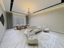 A modern villa is for sale in Baku, on the road to Bravo supermarket, -9