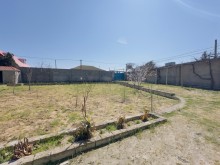 Land for sale in Mardakan settlement. A 13 sot plot, -7