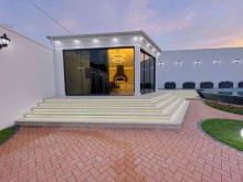 A 1-storey villa is for sale in Baku city, Mardakan Anjirlik estate, -4