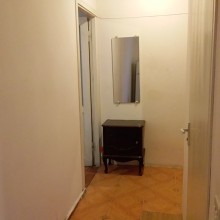 28 May Metrosunun yeni çixişında, Amerika səfirliyinin yanı Rent (Montly) Old building, -8