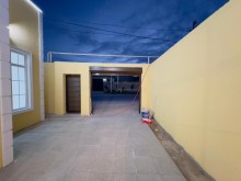 A one-story cottage is for sale in Mardakan settlement, -3