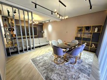 For Sale: 5-Room Private House in the Center of Binə, -5