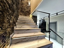 Binə mərkəzdə prestijli ərazidə 5 otaqlı həyət evi satılır, -20