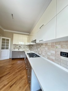 Masazır q. Məscidin yanı  Satılır Həyət evi, -17