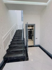Şüvəlan qəsəbəsi dəniz yolunda yeni 2 mərtəbəli villa satlır, -11