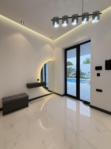 Şüvəlan qəsəbəsində modern bağ evi satılır, -13