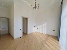 Mərdəkan qəsəbəsində yeni modern villa yolunuzu gözləyir, -12
