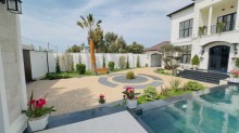 Mərdəkan qəsəbəsində Qoşa Qala restoranı yaxınlığında yola yaxın villa satılır, -3