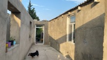 Şüvəlan Zİyarətgah və Liseyə yaxın həyət evi satılır, -3