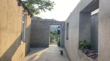 Şüvəlan Zİyarətgah və Liseyə yaxın həyət evi satılır, -4