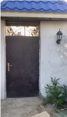 Şüvəlan Zİyarətgah və Liseyə yaxın həyət evi satılır, -9