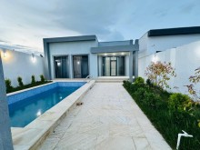 Bakı şəhəri 230 saylı orta məktəb yaxınlığında 1 mərtəbəli 4 oyaqlı hovuzlu ev satılır, -2