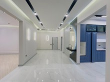 Mərdəkan mərkəzində Bravo supermarketə yaxın əla villa satılır, -20
