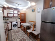 Xalqlar Dostluğu və Əhmədli metrosuna yaxın, Sərhədçi İdman Kompleksinin Kirayə (Aylıq) Köhnə Tikili, -6