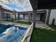 A one-storey villa is for sale in Mardakan Baku, -5