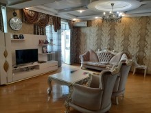 Fully furnished 4-room apartment for sale in Baku, -5
