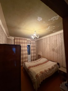 Binəqədi.r, 7-ci mikrorayon Sale Old building, -9