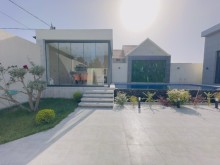 In Mardakan, behind Merlin beauty salon, a newly built one-storey villa is for sale, -3