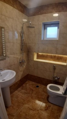 New house for sale in Mardakan, on the road to Bravo supermarket, -8