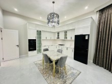 A beautiful villa is for sale near the “White House” area, -10