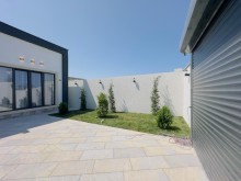 A modern one-storey villa is for sale in Baku, -3