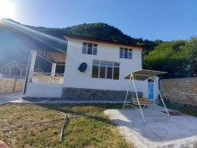 Rent (daily) Cottage Qaxda - İlisu yolunda çay kənarında, -9