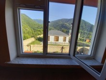 Rent (daily) Cottage Qaxda - İlisu yolunda çay kənarında, -12
