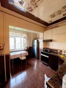 Sale Old building 8-ci mikrorayonda Azadlıq metrosu, -7