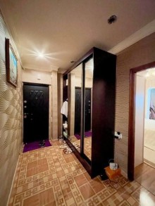 Sale Old building 8-ci mikrorayonda Azadlıq metrosu, -11