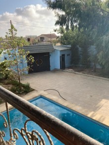 A single-story cottage is for sale in Şüvəlan, -2