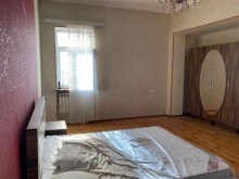 A single-story cottage is for sale in Şüvəlan, -13