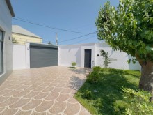 Modern house with trees for sale in Baku Azerbaijan, -2