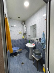 Sale Old building 8-ci mikrorayon, -9